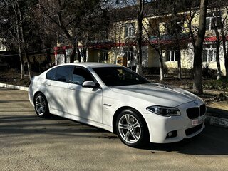 2014 BMW 5 серии 528i xDrive VI (F10/F11/F07) Рестайлинг, белый, 2000000 рублей, вид 2