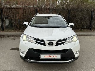 2015 Toyota RAV4 IV (XA40), белый, 2250000 рублей, вид 2