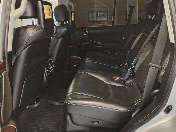 2012 Lexus LX 570 III Рестайлинг, серебристый, 4580000 рублей - вид 13