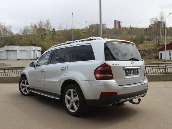 2008 Mercedes-Benz GL-Класс 500 I (X164), серый, 1550000 рублей - вид 4
