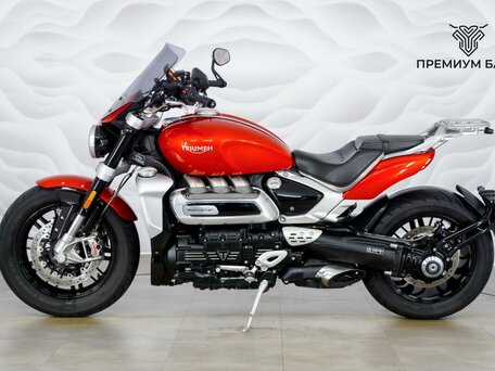 2021 Triumph Rocket III, красный, 1949000 рублей, вид 2