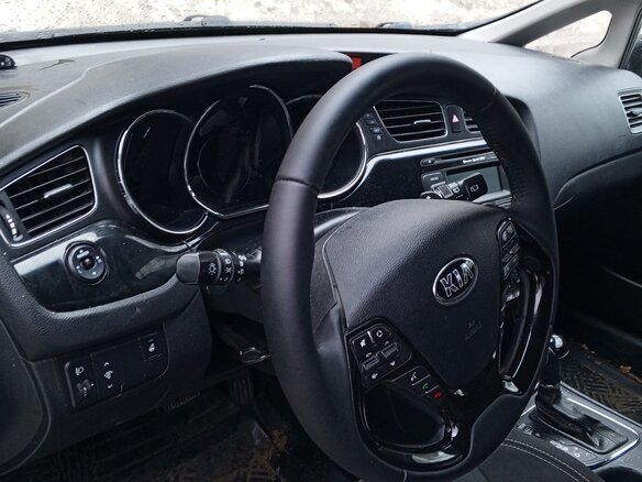 2015 Kia Ceed II, серый, 1350000 рублей - вид 2