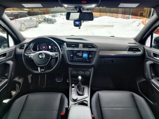 2019 Volkswagen Tiguan Allspace II, чёрный, 3100000 рублей, вид 3