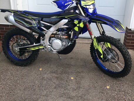 2022 Yamaha WR450F, синий, 950000 рублей, вид 1