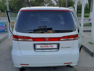 2010 Honda Elysion I Рестайлинг, белый, 1250000 рублей, вид 5