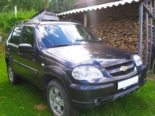 2011 Chevrolet Niva I Рестайлинг, чёрный, 395000 рублей, вид 2