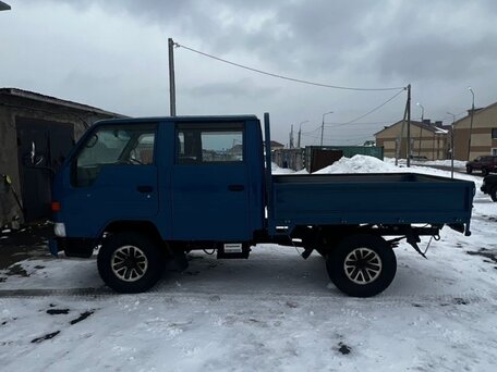 1996 Toyota Toyoace, синий, 1500000 рублей, вид 1