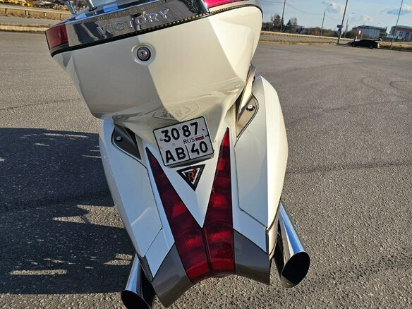 2011 Victory Vision Tour, белый, 1050000 рублей - вид 7