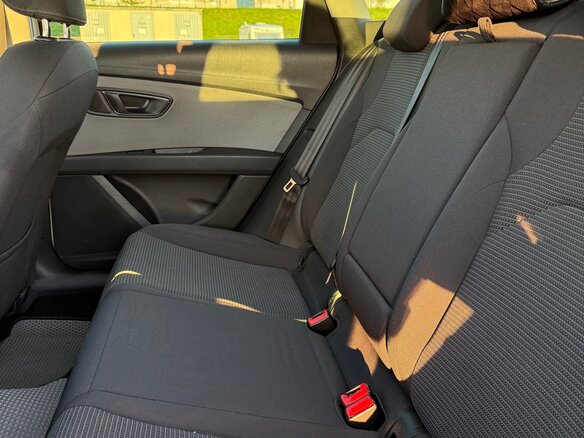2020 SEAT Leon III Рестайлинг, белый, 1350000 рублей - вид 11