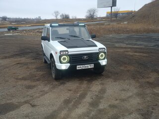 2001 Lada (ВАЗ) 2121 (4x4) I Рестайлинг, белый, 305000 рублей, вид 2