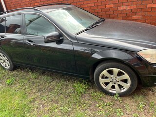 2009 Mercedes-Benz C-Класс 200 III (W204), чёрный, 800000 рублей, вид 3