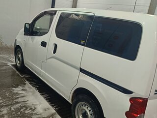 2018 Nissan NV200, белый, 1700000 рублей, вид 3