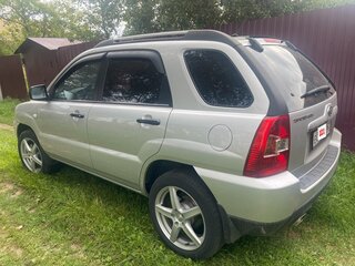 2009 Kia Sportage II Рестайлинг, серебристый, 1050000 рублей, вид 4