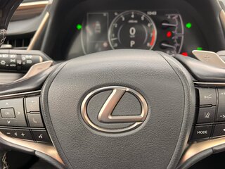 2018 Lexus ES 350 VII, красный, 3850000 рублей, вид 5