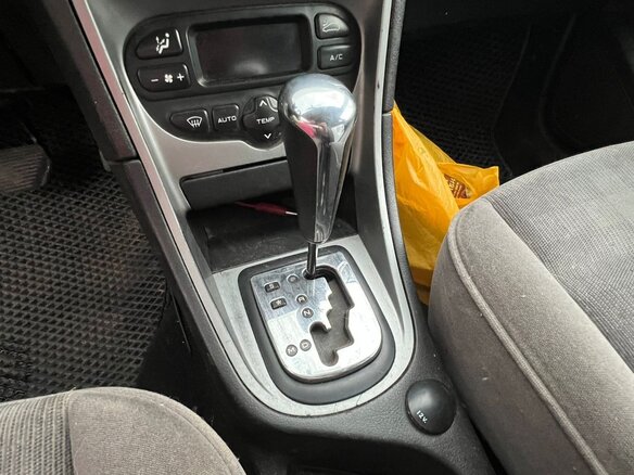 2002 Peugeot 307 I, серый, 320000 рублей - вид 10