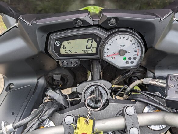 2012 Yamaha FZ8, серый, 770000 рублей - вид 1