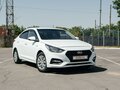 2017 Hyundai Solaris II, белый, 999999 рублей