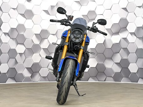 2023 Yamaha XSR900, синий, 1159000 рублей, вид 5