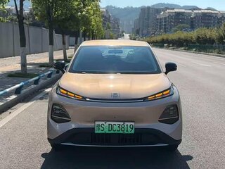 2026 Changan Qiyuan Q05 40.3 kWh II, бежевый, 1809000 рублей, вид 2