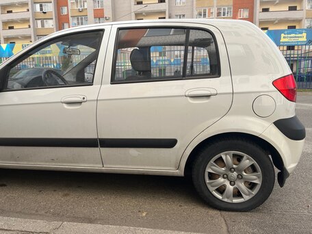2008 Hyundai Getz I Рестайлинг, белый, 400000 рублей, вид 5