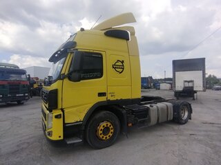 2012 Volvo FM, жёлтый, 2450000 рублей, вид 5