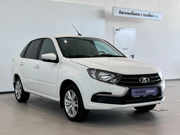 2025 Lada (ВАЗ) Granta I Рестайлинг, белый, 1029000 рублей - вид 3