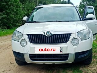 2012 Skoda Yeti I, белый, 700000 рублей, вид 1