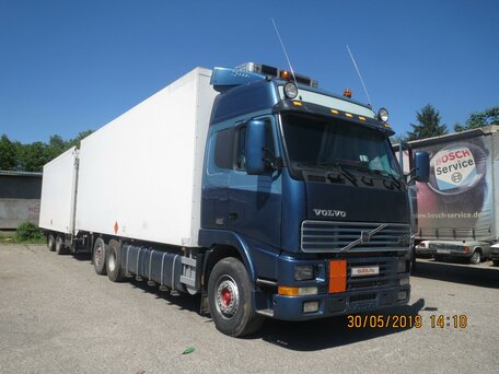 1999 Volvo FH, синий, 3750000 рублей, вид 1