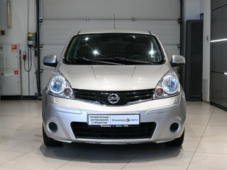 2012 Nissan Note I Рестайлинг, серебристый, 595000 рублей, вид 2