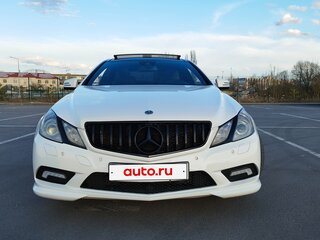 2010 Mercedes-Benz E-Класс 200 5G-Tronic IV (W212, S212, C207), белый, 1800000 рублей, вид 2