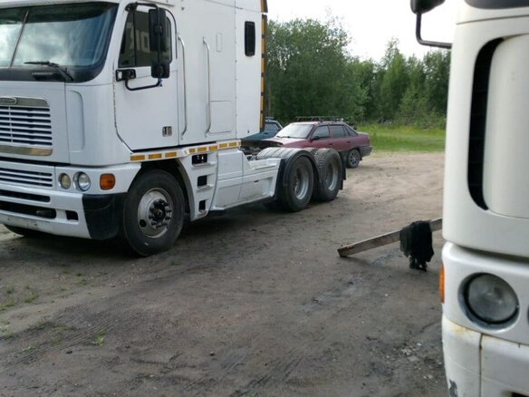 1999 Freightliner Argosy, белый, 1300000 рублей - вид 9