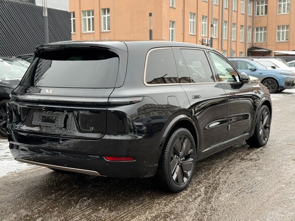 2026 Li Auto (Lixiang) L9 52.3 kWh I Рестайлинг, чёрный, 10050000 рублей - вид 1