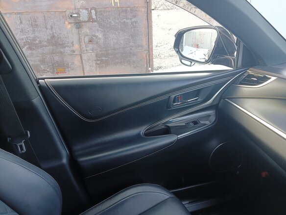 2019 Toyota Harrier III (XU60) Рестайлинг, чёрный, 3100000 рублей - вид 17