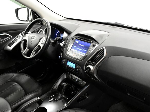 2013 Hyundai ix35 I Рестайлинг, белый, 1520000 рублей - вид 5
