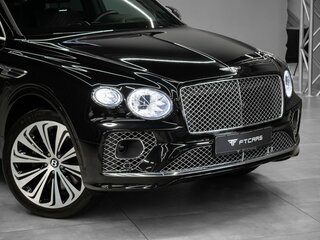 2021 Bentley Bentayga I Рестайлинг, чёрный, 18550000 рублей, вид 3