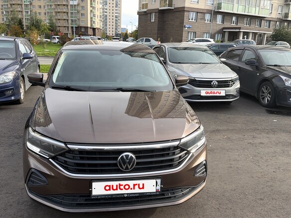 2022 Volkswagen Polo VI, коричневый, 1700000 рублей - вид 16