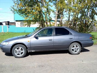 1998 Toyota Camry Gracia IV (XV20), серый, 600000 рублей, вид 4