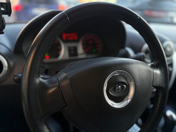 2015 Lada (ВАЗ) Largus Cross I, серый, 670000 рублей - вид 12