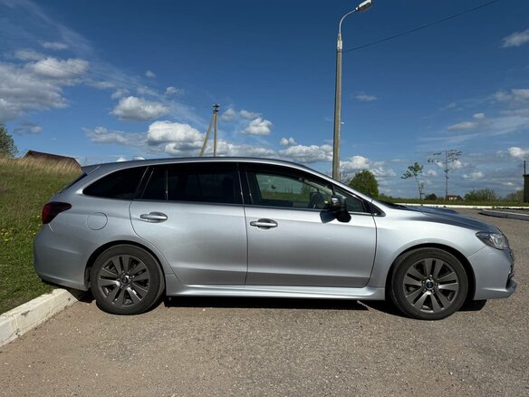 2015 Subaru Levorg I, серый, 1600000 рублей - вид 2