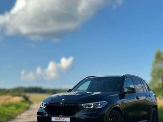 2021 BMW X5 30d IV (G05/G18), чёрный, 7999999 рублей, вид 3