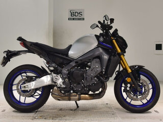 2024 Yamaha MT-09 (FZ-09), чёрный, 1400000 рублей, вид 2