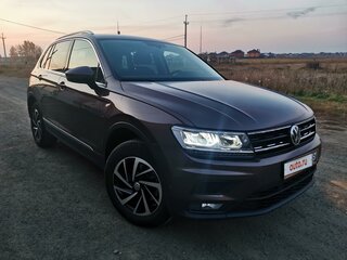 2018 Volkswagen Tiguan II, коричневый, 2590000 рублей, вид 1