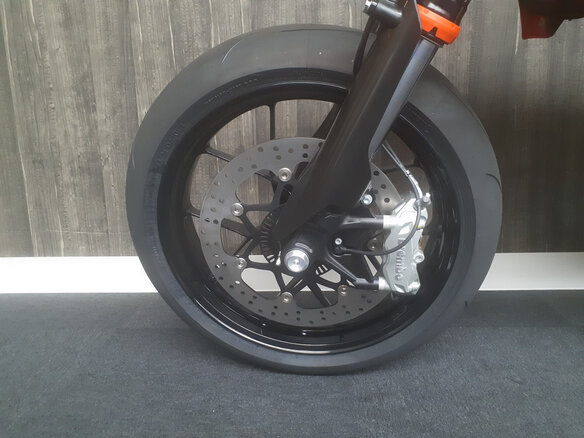 2023 Gas Gas SM 700, красный, 1150000 рублей - вид 8