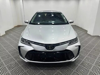 2022 Toyota Corolla XII (E210), серебристый, 1550000 рублей, вид 2