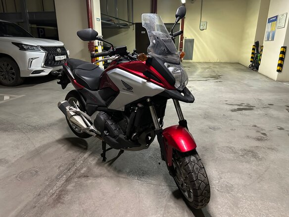 2017 Honda NC 700X, красный, 749999 рублей