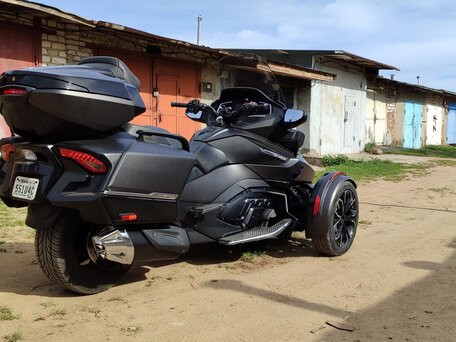 2022 BRP Can-Am Spyder, чёрный, 2828349 рублей, вид 4