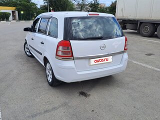 2008 Opel Zafira B Рестайлинг, белый, 520000 рублей, вид 2