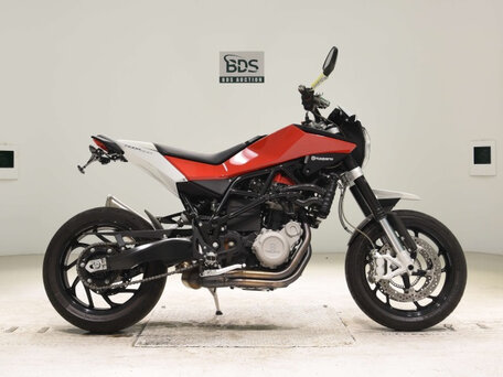 2014 Husqvarna NUDA 900, красный, 800000 рублей, вид 1