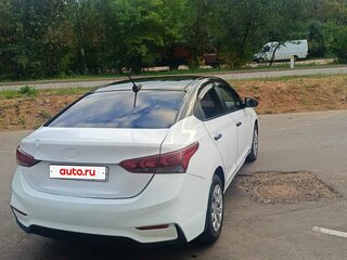 2017 Hyundai Solaris II, белый, 580000 рублей, вид 4
