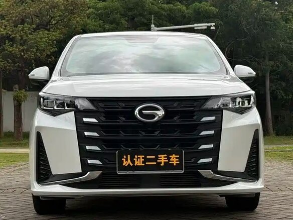 2022 GAC Trumpchi M6 Pro, белый - вид 1